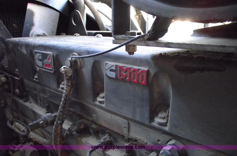 image for item A4231 2001 Gleaner R72 RWA combine