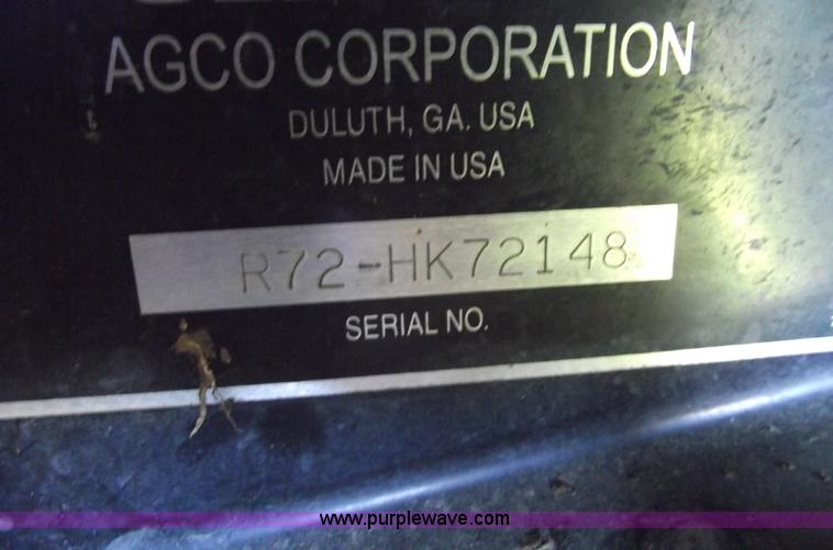 image for item A4231 2001 Gleaner R72 RWA combine