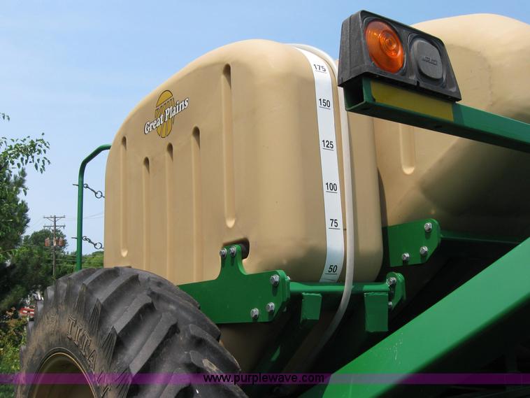 image for item A5175 Great Plains Yield-Pro 1625 Twin Row planter