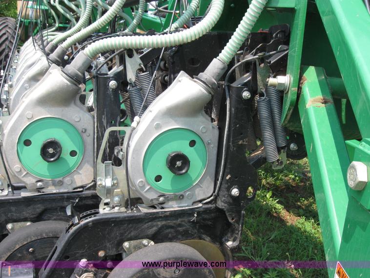 image for item A5175 Great Plains Yield-Pro 1625 Twin Row planter