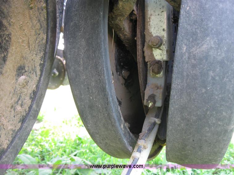 image for item A5175 Great Plains Yield-Pro 1625 Twin Row planter