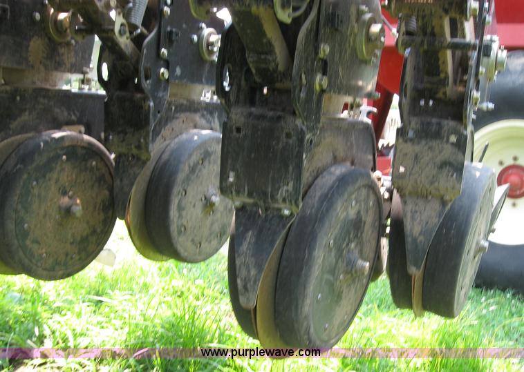 image for item A5175 Great Plains Yield-Pro 1625 Twin Row planter