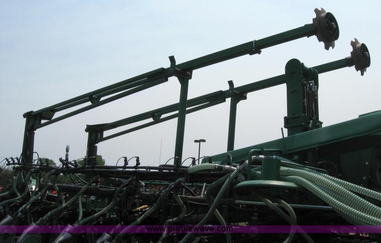 image for item A5175 Great Plains Yield-Pro 1625 Twin Row planter