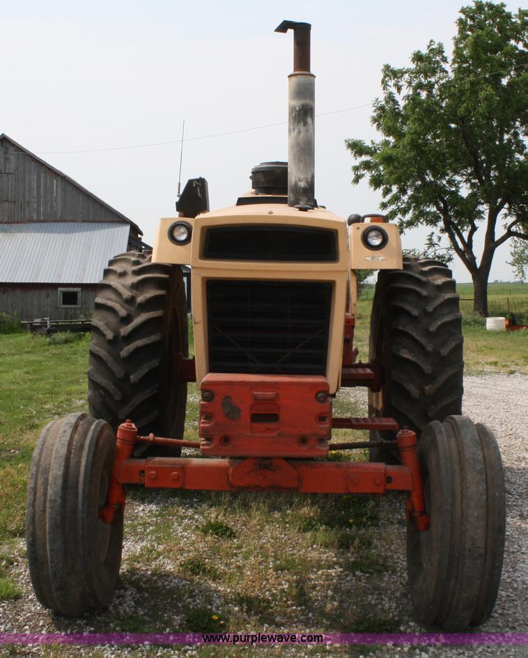 image for item 4759 1972 Case 1175 tractor