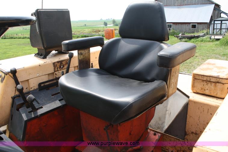 image for item 4759 1972 Case 1175 tractor