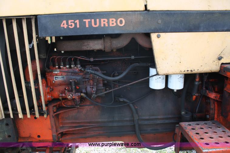 image for item 4759 1972 Case 1175 tractor