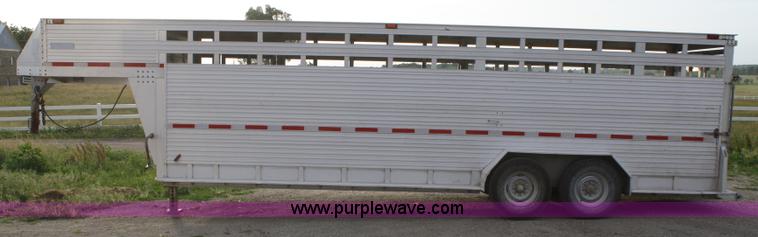 image for item 4764 1994 Barrett aluminum stock trailer