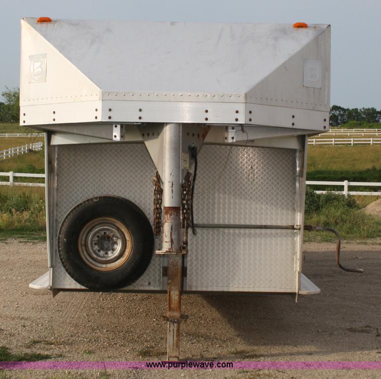 image for item 4764 1994 Barrett aluminum stock trailer