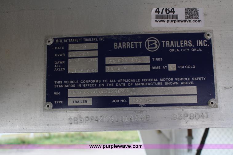 image for item 4764 1994 Barrett aluminum stock trailer