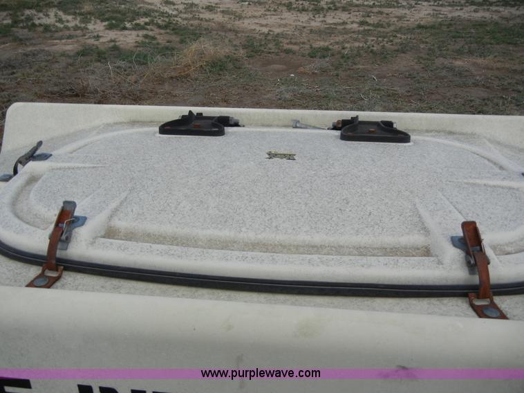 image for item 5124 Case 900 12 row planter