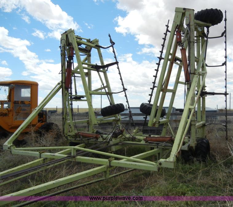 image for item 5125 Calkins hydraulic fold rod weeder