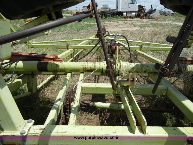 image for item 5125 Calkins hydraulic fold rod weeder