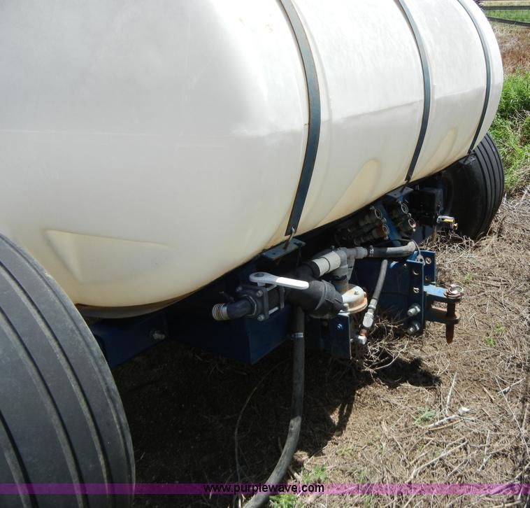 image for item 5126 Tow between fertilizer cart