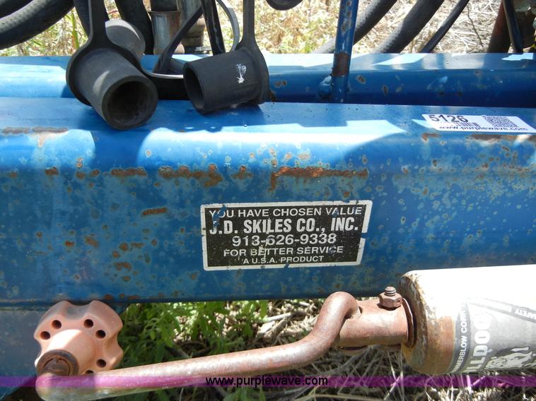 image for item 5126 Tow between fertilizer cart