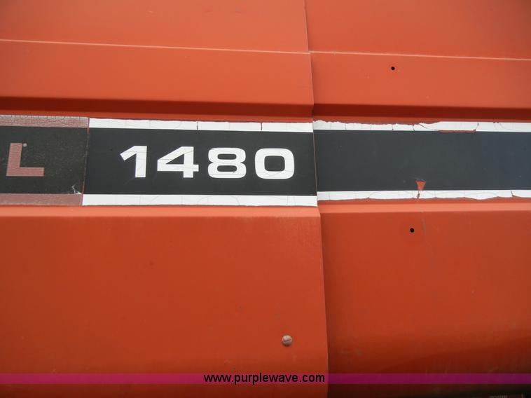 image for item 5128 International Harvester 1480 combine