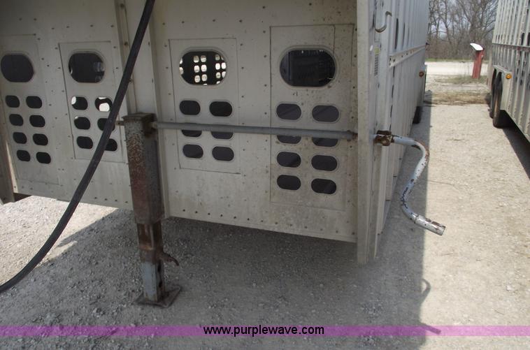 image for item 5383 1999 Wilson 830R 30' goose neck hog/stock trailer