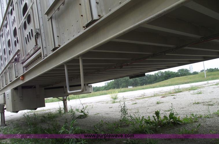 image for item 5439 2006 Barrett 53' double deck aluminum stock trailer