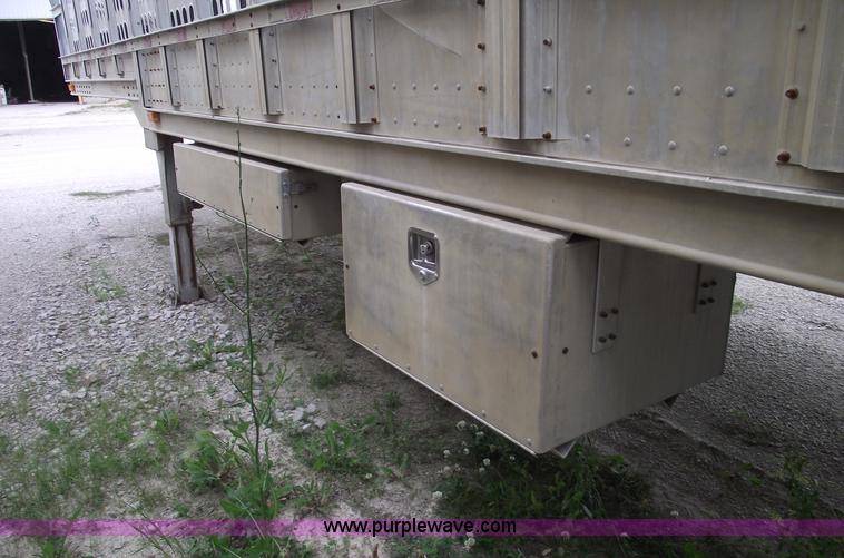 image for item 5439 2006 Barrett 53' double deck aluminum stock trailer