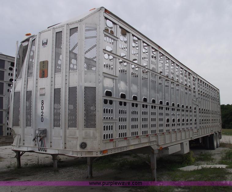 image for item 5440 2006 Barrett 53' double deck aluminum stock trailer