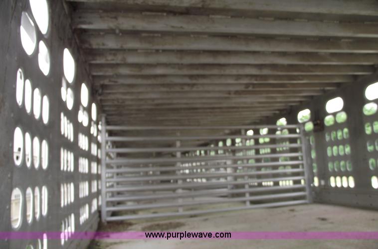 image for item 5440 2006 Barrett 53' double deck aluminum stock trailer