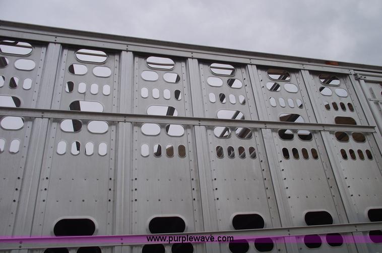 image for item 5440 2006 Barrett 53' double deck aluminum stock trailer