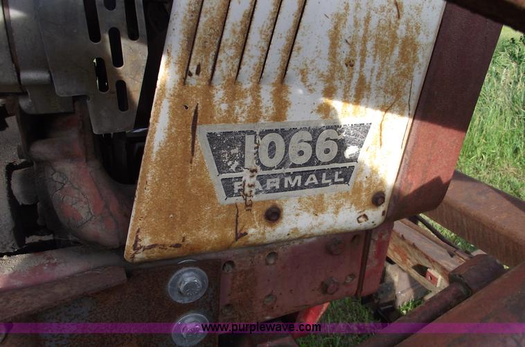 image for item 5444 1974 International Farmall 1066 tractor