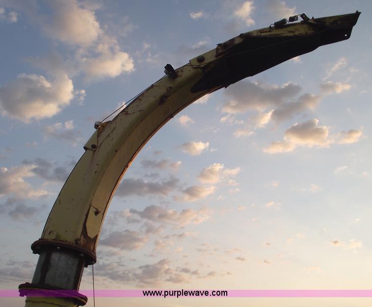 image for item 5446 1985 John Deere 3970 forage harvester