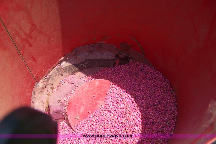 image for item 7325 Massey-Ferguson 375 four row planter