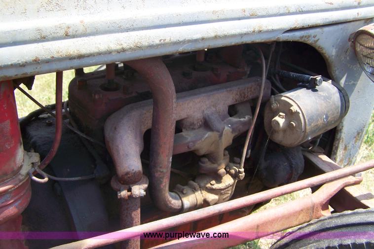 image for item 7330 Ford tractor