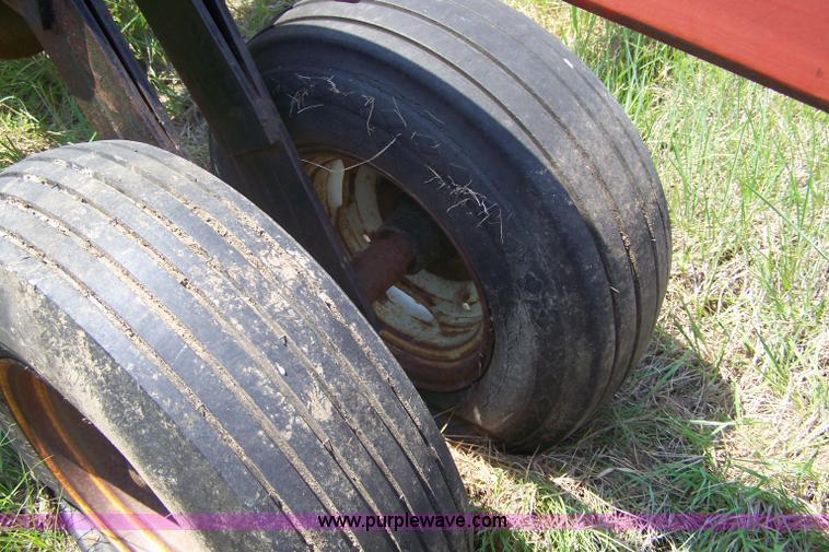 image for item 7339 International 12' offset disk