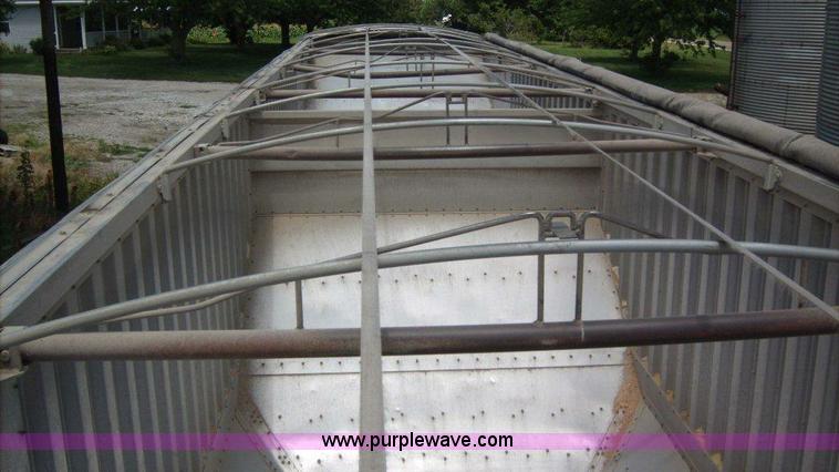 image for item A1011 1983 Wilson 42' aluminum grain trailer