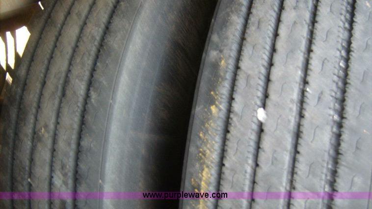 image for item A1011 1983 Wilson 42' aluminum grain trailer