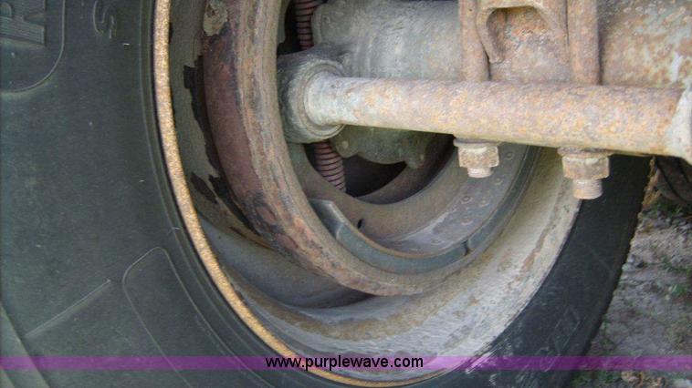 image for item A1011 1983 Wilson 42' aluminum grain trailer