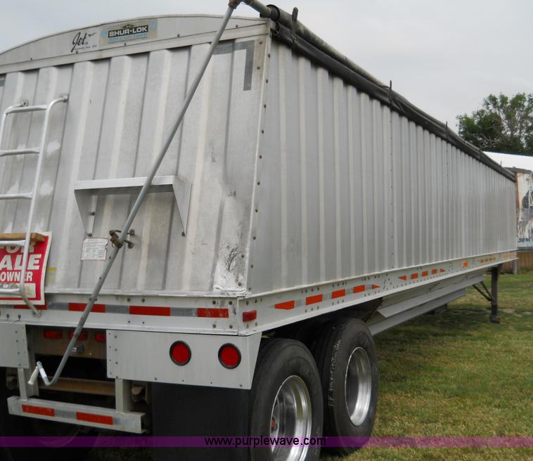 image for item A1038 1996 Jet 42' grain trailer