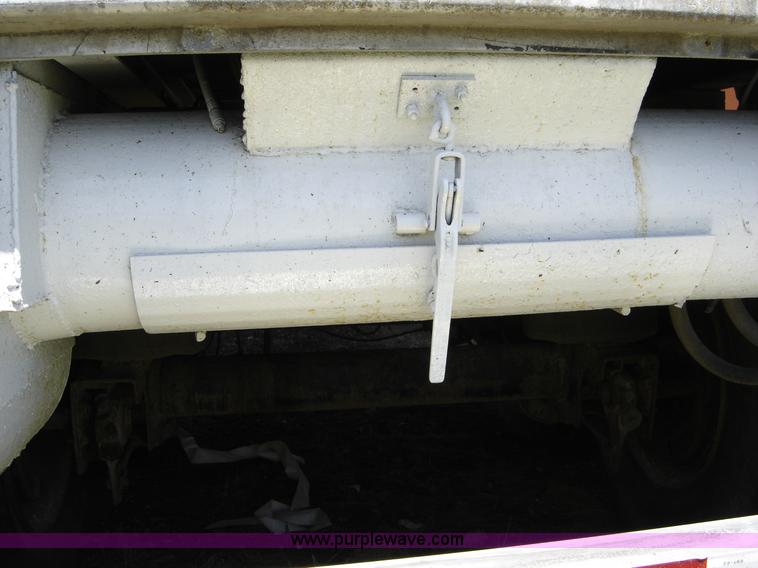 image for item A1042 1998 Pamco 42' aluminum feed trailer