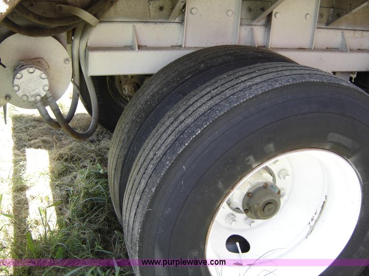 image for item A1042 1998 Pamco 42' aluminum feed trailer