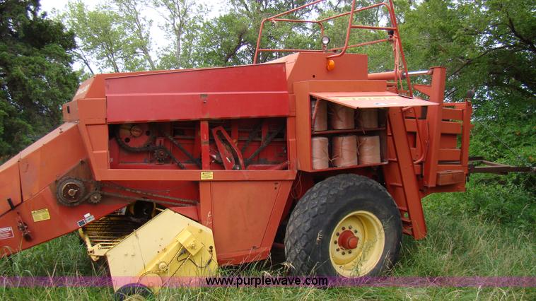 image for item A1043 New Holland 2000 square baler