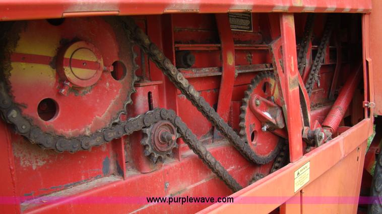 image for item A1043 New Holland 2000 square baler
