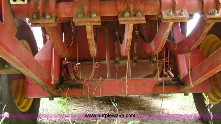 image for item A1043 New Holland 2000 square baler