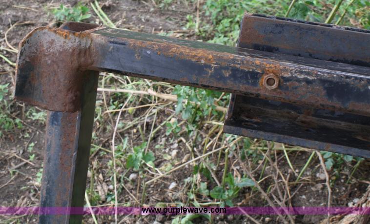 image for item A2008 Paulson loader with 7' bucket