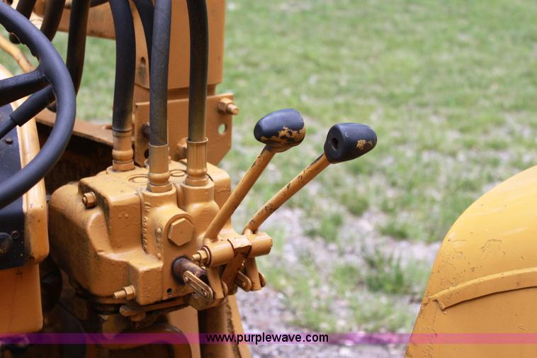 image for item A2501 International 2424 tractor