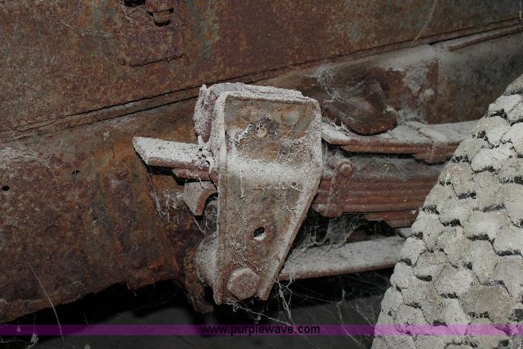 image for item A2512 1984 Chevrolet C70 fertilizer truck