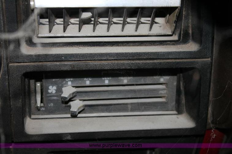 image for item A2512 1984 Chevrolet C70 fertilizer truck