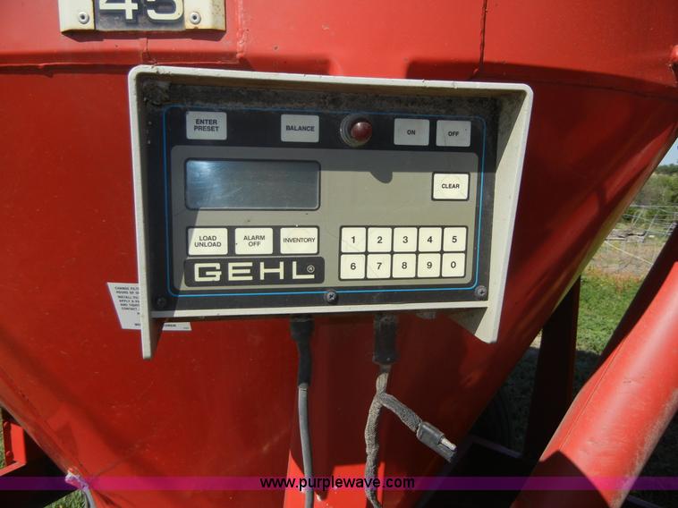 image for item A3006 Gehl MX170 Mix-All grinder/mixer