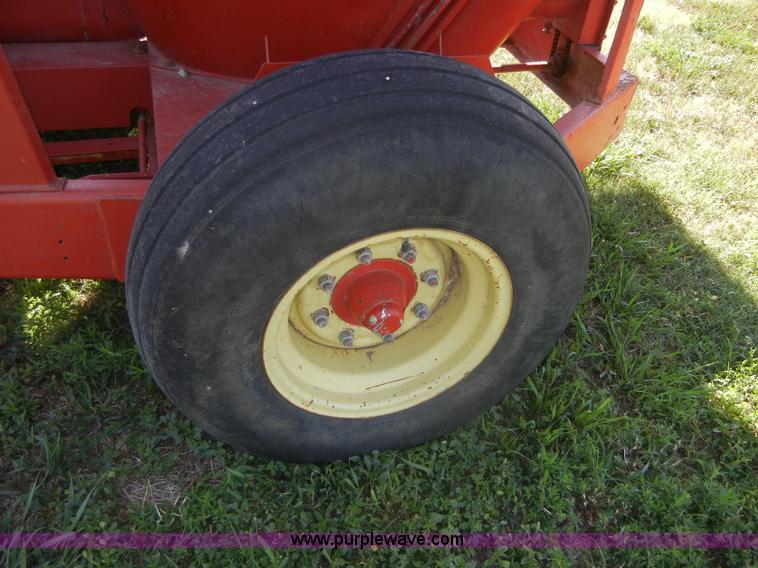 image for item A3006 Gehl MX170 Mix-All grinder/mixer