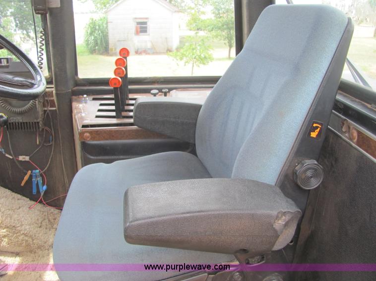 image for item A3677 1982 Versatile 875 tractor