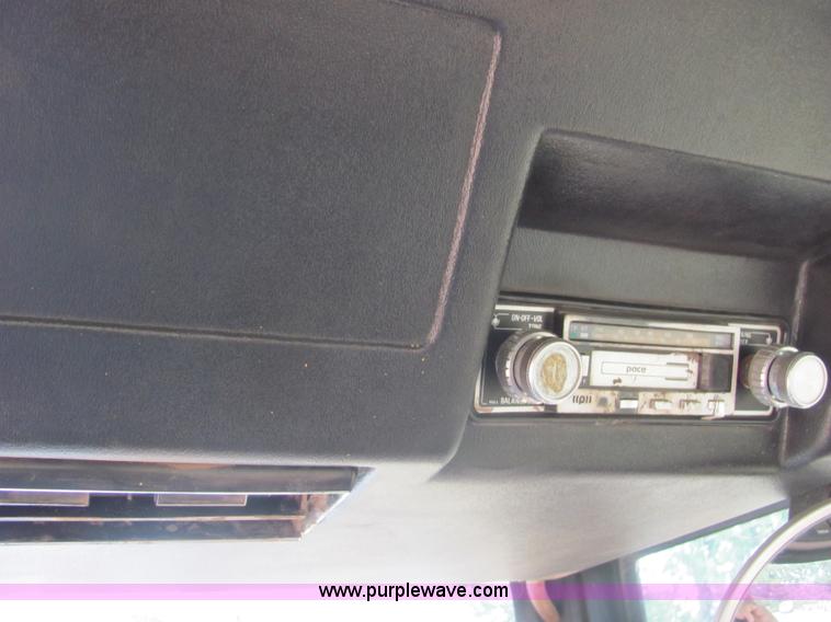 image for item A3677 1982 Versatile 875 tractor