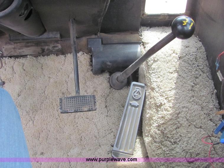 image for item A3677 1982 Versatile 875 tractor