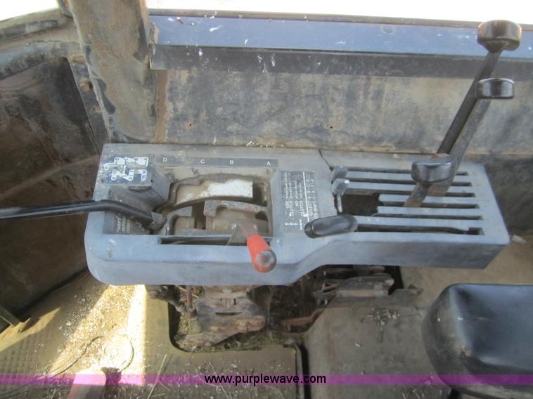 image for item A3857 1981 John Deere 8640 4WD tractor