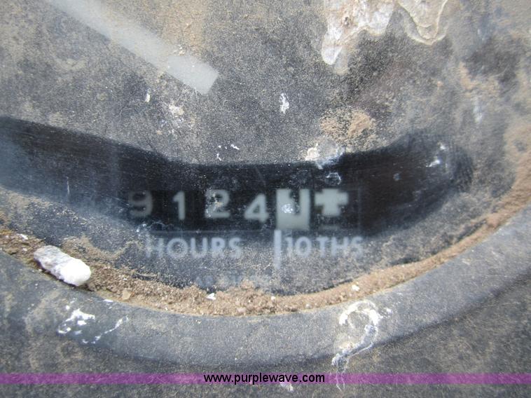 image for item A3857 1981 John Deere 8640 4WD tractor